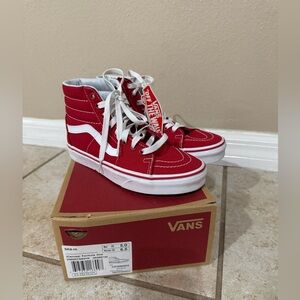 Vans Sk8-Hi Shoe